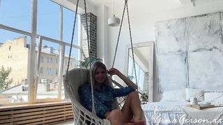Gina Gerson women next door