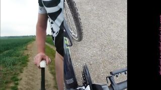 Radfahren ohne Hose
