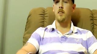 Robert had some experiences with guys and enjoyed himself
