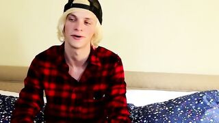 Twink blondie Kayden shares his solo adventure with everyone