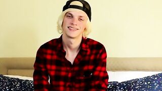 Twink blondie Kayden shares his solo adventure with everyone