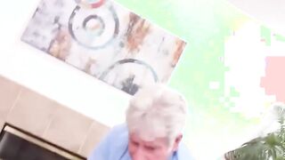 Hefty Monique Lustly Blows The Masseur As Her Massages Her
