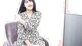 Mei Hotta is a college Girl and has come to try out some sex positions