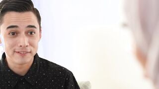 Conservative Arab teen virgin had sex