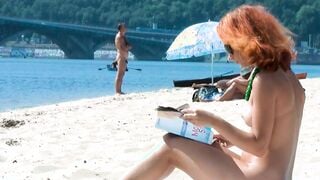 Hot nudist teen jumps in the water