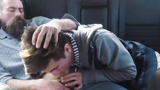Bearded stepdad bare fucks his cute stepson on the backseat