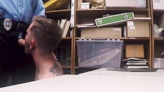 Shoplifting inked boy cums while getting his ass slammed