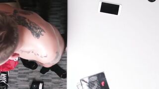 Shoplifting inked boy cums while getting his ass slammed