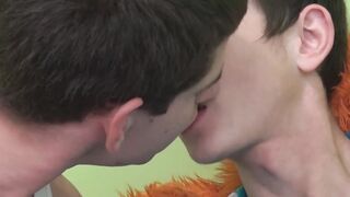 Young dude loves jerking his friend and his wide hairy cock