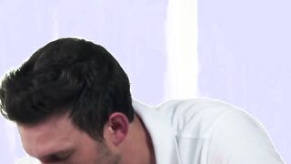 Hunky masseur ass banged by attractive young homosexual