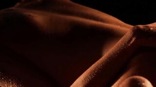 Nubile babes fucking big cock together in erotic threesome