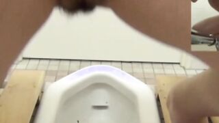 Japanese women taped peeing in public bathhouse