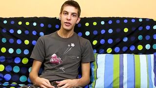 Sexy twink ass Max Morgan jerking his fat dick at home