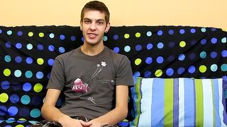 Sexy twink ass Max Morgan jerking his fat dick at home