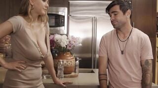 Stepmom Jasmine Daze Is A Lucky Anal Squirting Treat two