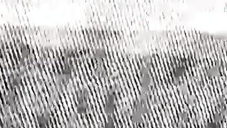 Real amateur dudes fucking in the bathroom stall bareback