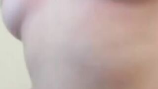 Super hoe masturbates dick