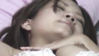 Japanese lady orgasms during solo masturbation time