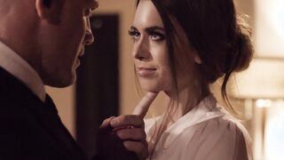 Teen sex addict Jill Kassidy enjoys hard sinful pounding