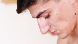 Young gay cock gets a handie from twink masseur