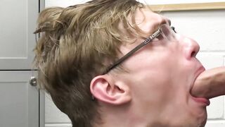 Homo perp Darron Bluu dominated by young officer Cole Church