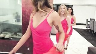 Fucking 3 girlfriends for Valentine's Day