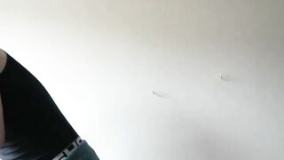 Young Dude Rou working out