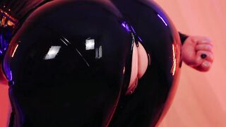 beauty curvy cougar Arya Grander bdsm camgirl pose into rubber pvc catsuit
