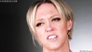 Dee Williams masturbating to squirt