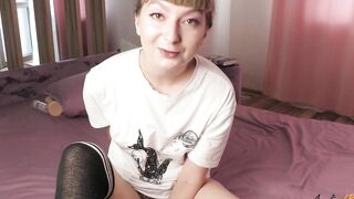 Women Plays With Favorite Sex Dildo Presenting Your Penis