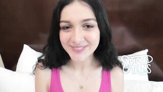 Persian 19 yo give a sloppy fellatio
