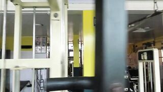 WORKOUT BOMBSHELL DE BÍCEPS DE LA ESCULTURAL DIOSA mom