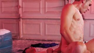 Twink Justin Cross Blows Big Dick Before Riding In Paint