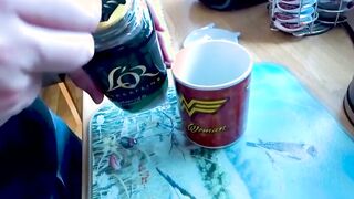 Blue eyed British amateur Susy Blue sucks two hard cocks
