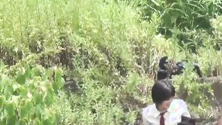 Japanese schoolgirls peeing really hard at lunch break