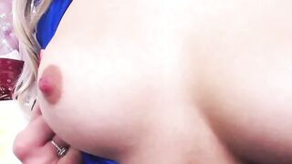 Spanish blonde flashing nice tits on webcam
