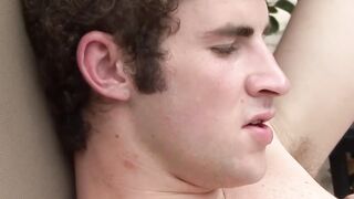 Handsome hunk likes sucking a good-looking mans enormouse dick