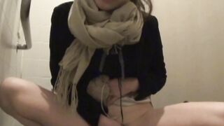 Japanese woman plays with her trimmed pussy until she cums