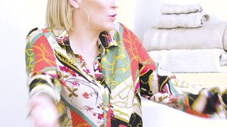 Stuck MILF used by horny big tits blonde