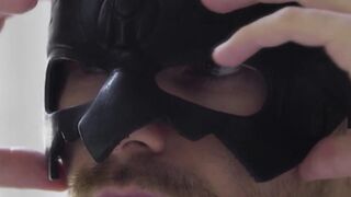 Hot and mysterious hunk masturbates before shower