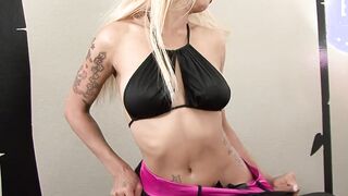 Diamond & Her Golden Sex Toy - Diamond Princesex