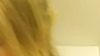 Bubbly Women Gets a Facial - Bubbly bimbos Gets a Facial