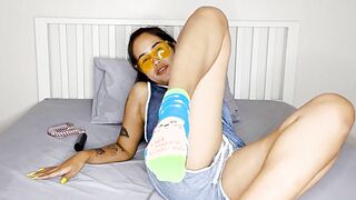 Wet petite Asian teen fucked herself