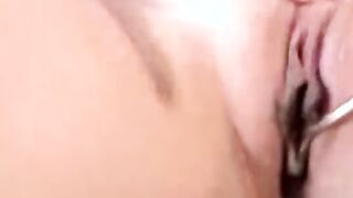 Siren Thorn Shaves Her Vagina Then Uses 3 Toys - Siren Thorn Shaves Her Vagina Then Uses 3 Toys two