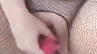 Stephanie Sex Toys Her Cunt Before Getting A Cumshot - Stephanie Vibrators Her Vagina Before Getting A Jizzed two