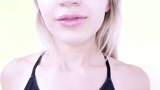 Girl has orgasm by getting pussy licked at her audition
