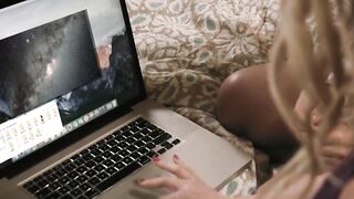 Blondes Samntha Rone and Hillary Scott in hot lesbian session