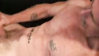 Mature pervert with tattoos masturbates and cums solo