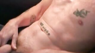 Mature pervert with tattoos masturbates and cums solo