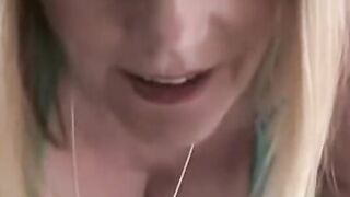 Melanie Skyy Sucking Off A Mean Deep Slow Penis - Melanie Skyy Sucking Off A Mean Deep Slow Dick two